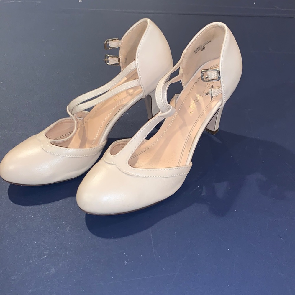 Vintage style strap heels
